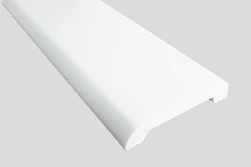 Design clasic elegant pentru plinte PS
